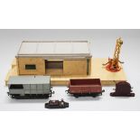 A collection of Hornby Dublo two-rail items, including a No. 2211 4-6-2 locomotive 'Golden Fleece'