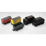 A collection of gauge OO railway items, including a Hornby Railways R.369 three-car diesel