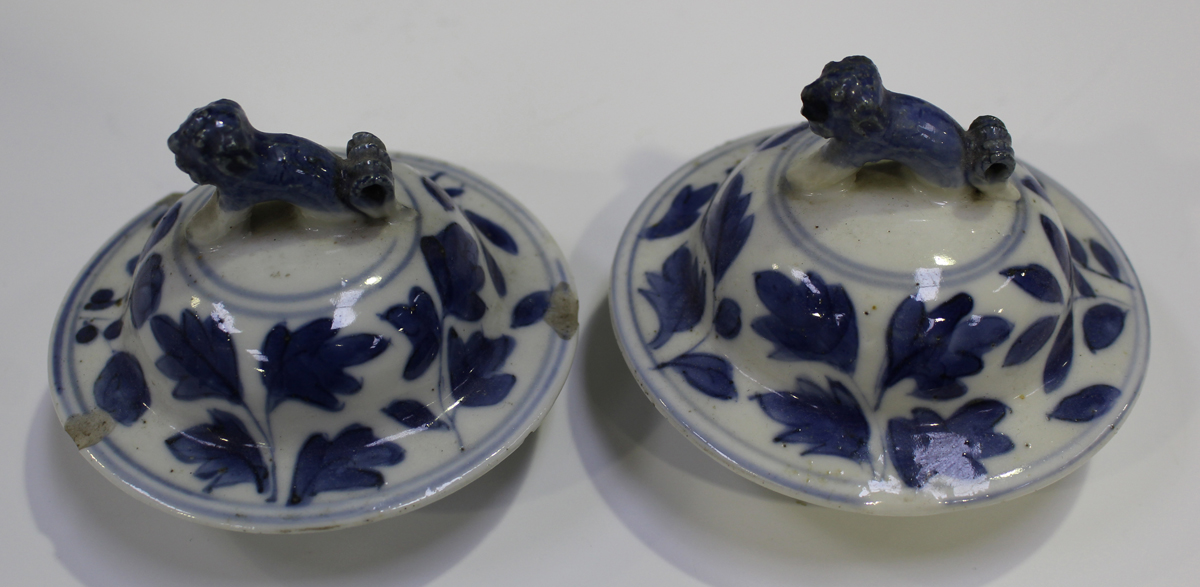 A pair of Chinese blue and white porcelain vases and covers, mark of Kangxi but late 19th century, - Image 11 of 18