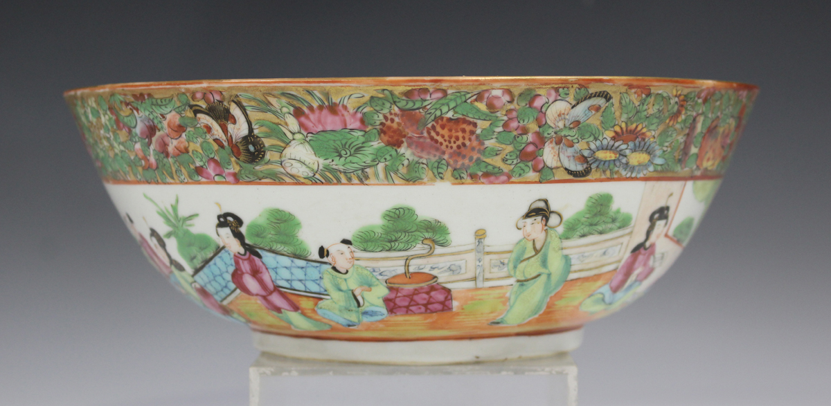 A Japanese cloisonné lobed oval dish, Meiji period, decorated with two birds flying above peonies - Image 19 of 19