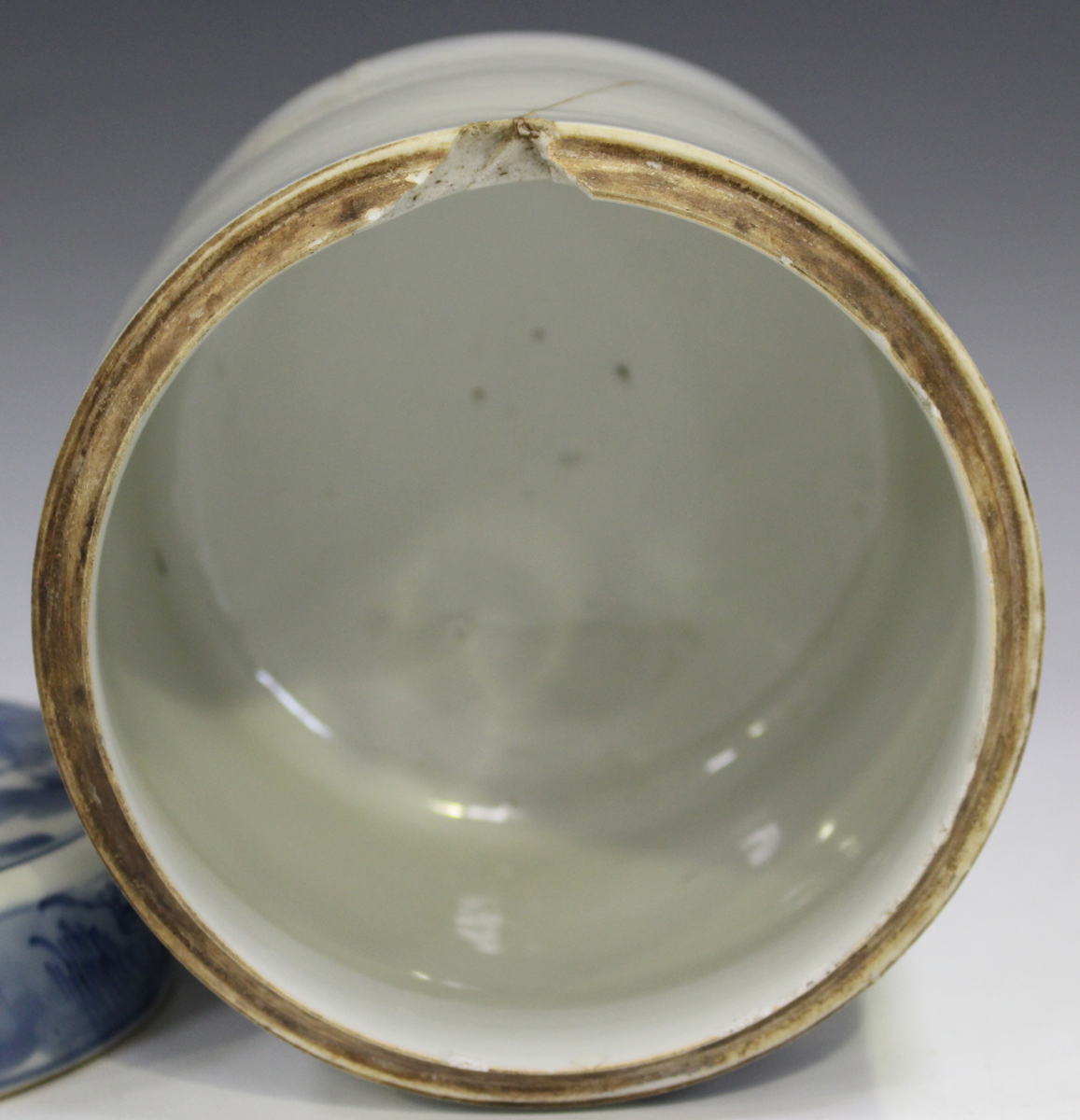 A Chinese blue and white export porcelain ginger jar, Kangxi period, painted with prunus, height - Image 7 of 22