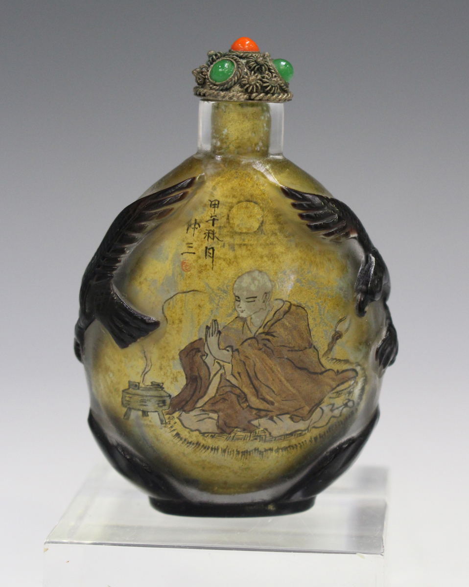 A Chinese green and black variegated hardstone snuff bottle, 20th century, of rounded form, height - Image 3 of 22