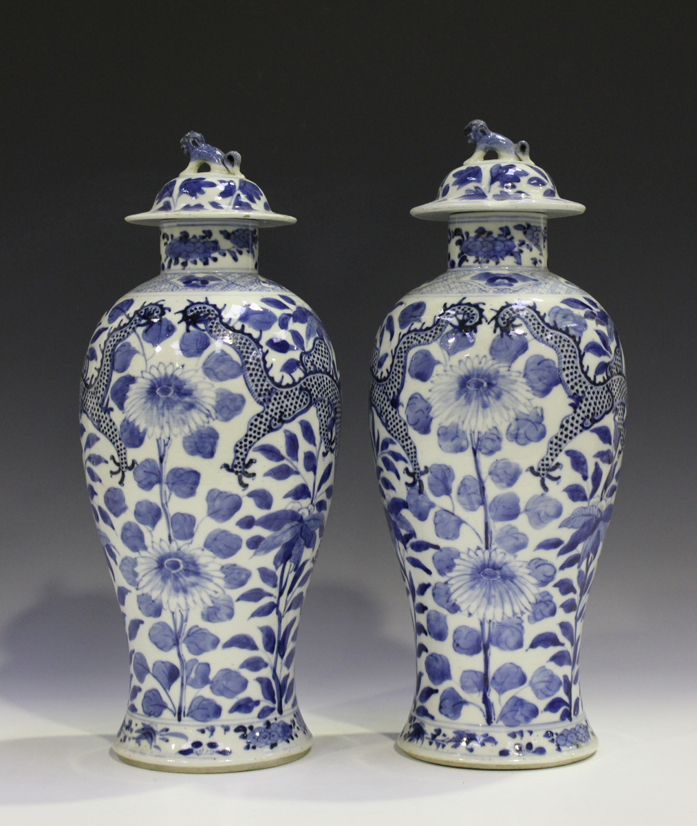 A pair of Chinese blue and white porcelain vases and covers, mark of Kangxi but late 19th century, - Image 17 of 18
