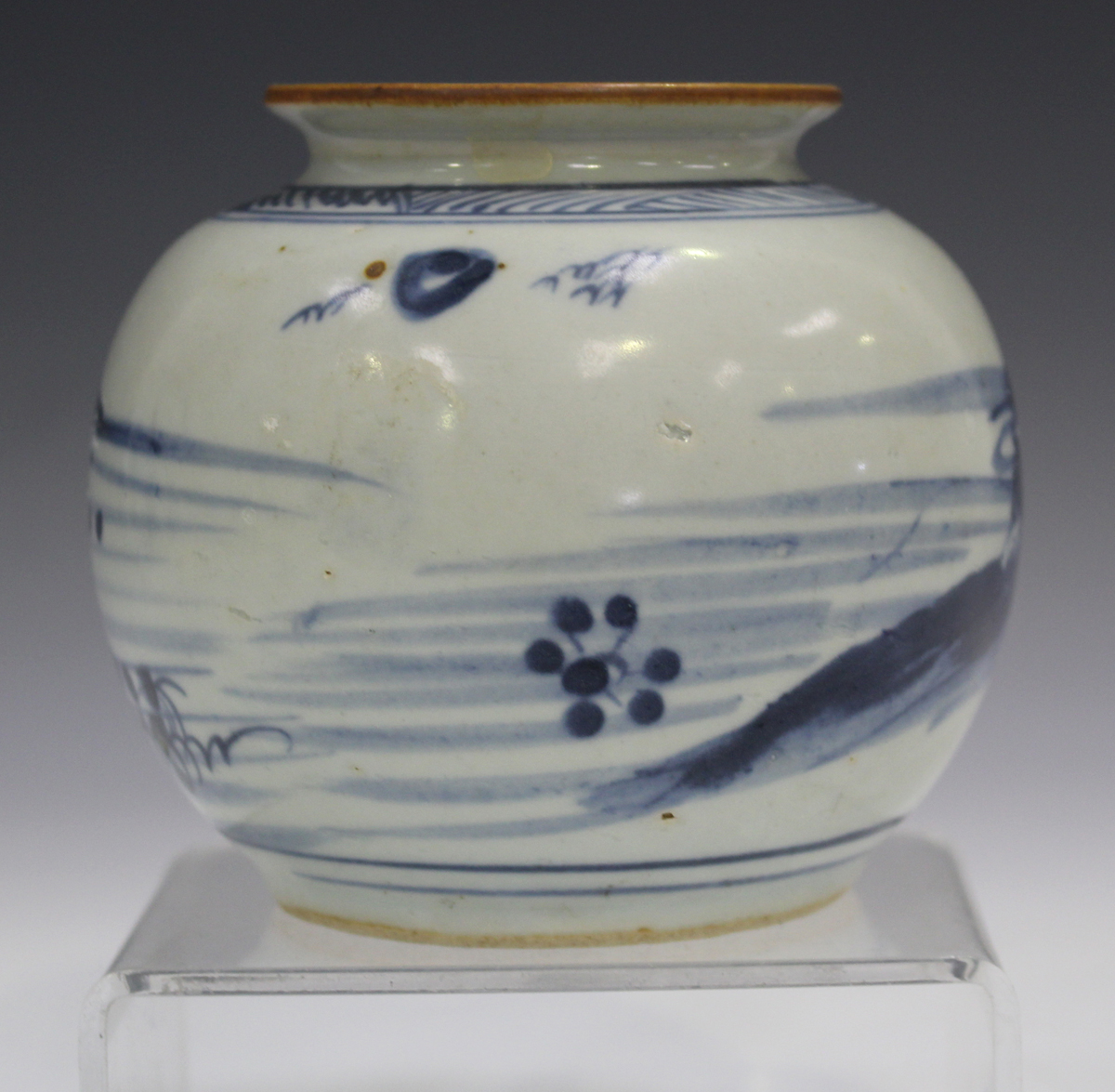 A Chinese peach bloom glazed amphora shaped vase (liuyeping), Kangxi style but late Qing/Republic - Image 6 of 16