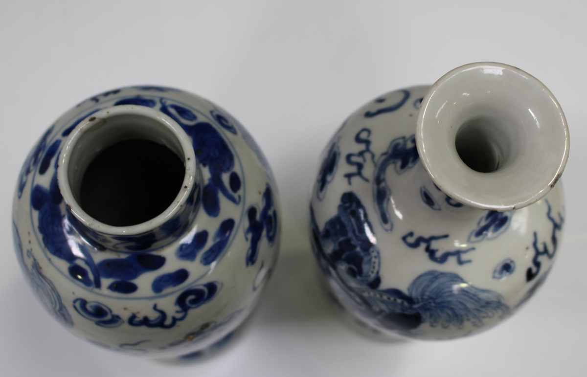 A Chinese blue and white porcelain baluster vase, mark of Kangxi but late 19th century, painted with - Image 19 of 22