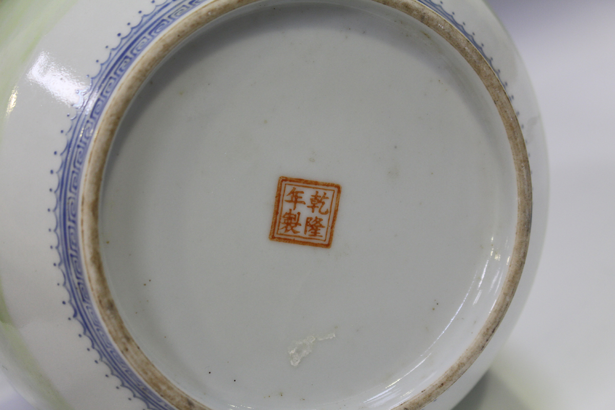 A Chinese famille rose porcelain vase, mark of Qianlong but probably Republic period, the swollen - Image 4 of 11