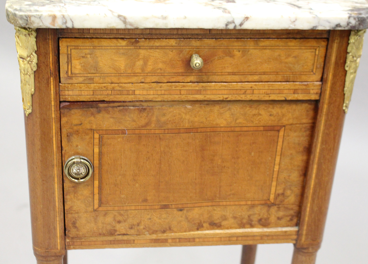 An early 20th century French walnut bedside cabinet with marble top and gilt metal mounts, height - Image 4 of 5