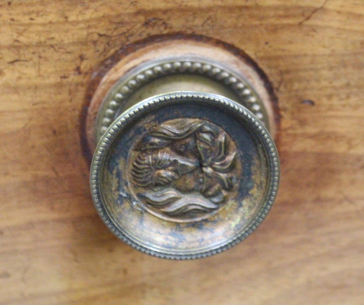 A Regency figured mahogany and satinwood secrétaire bookcase, the arched frieze with lion's mask - Image 4 of 10