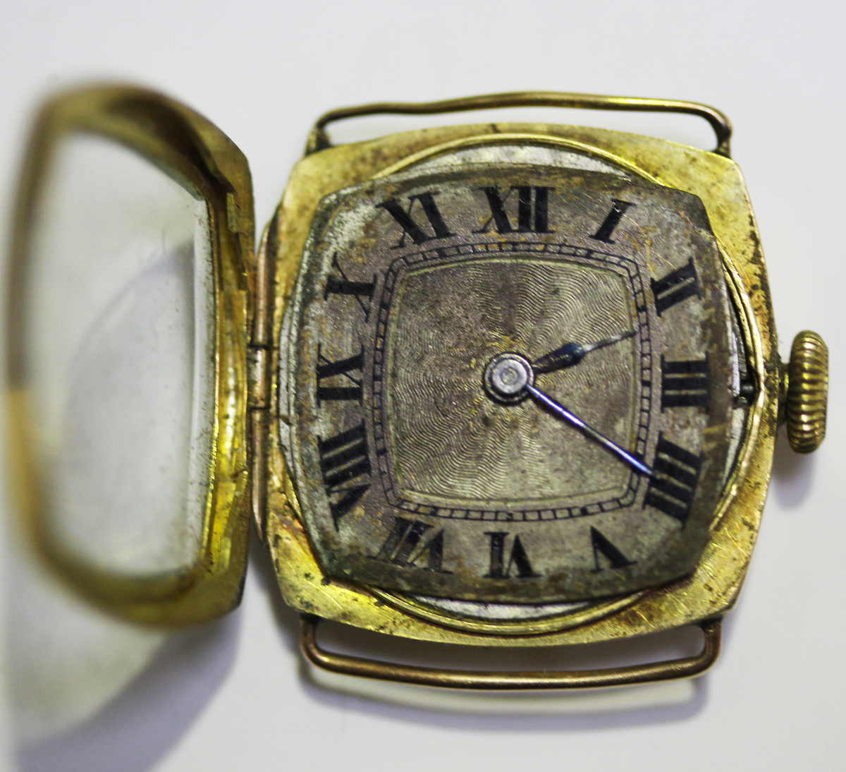 An 18ct gold cushion cased lady's wristwatch, the jewelled movement detailed 'Favre Watch', import - Image 8 of 8