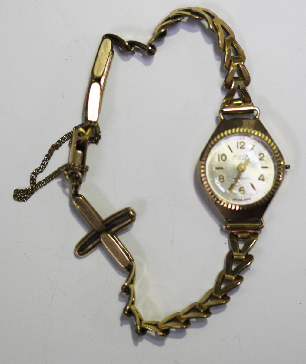 An 18ct gold cushion cased lady's wristwatch, the jewelled movement detailed 'Favre Watch', import - Image 2 of 8