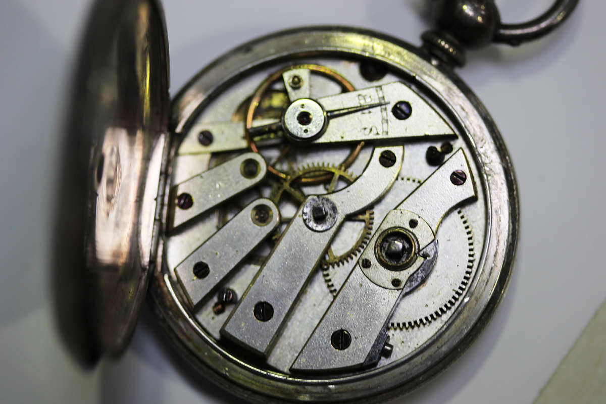 A base metal cased keyless wind open-faced goliath pocket watch, the jewelled lever movement - Image 2 of 15