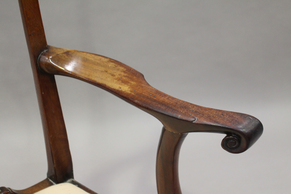 A George III Chippendale period mahogany pierced splat back elbow chair, on cabriole legs and pad - Image 2 of 4