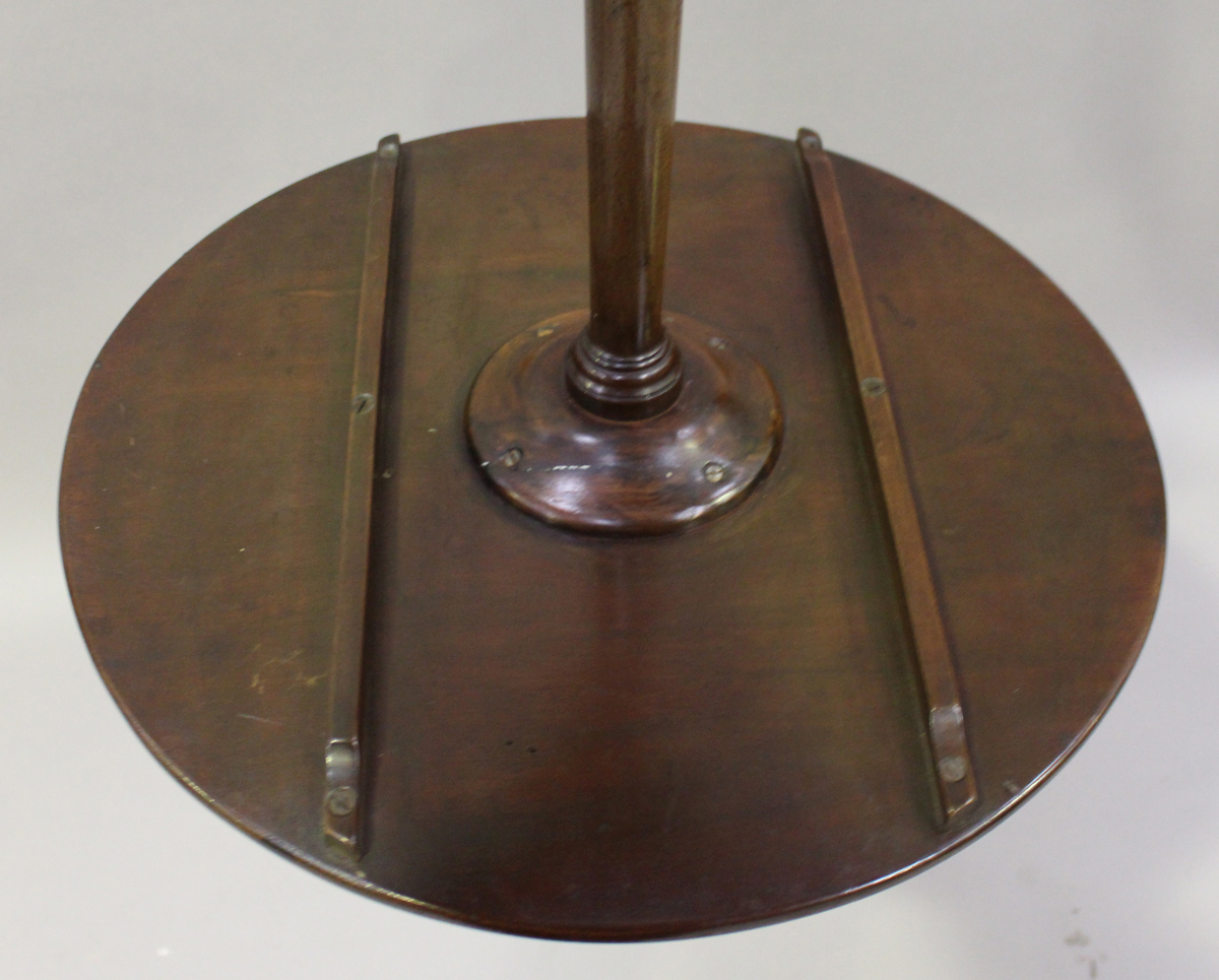 A late 19th century George III style mahogany wine table, raised on a carved stem and tripod legs, - Image 4 of 4