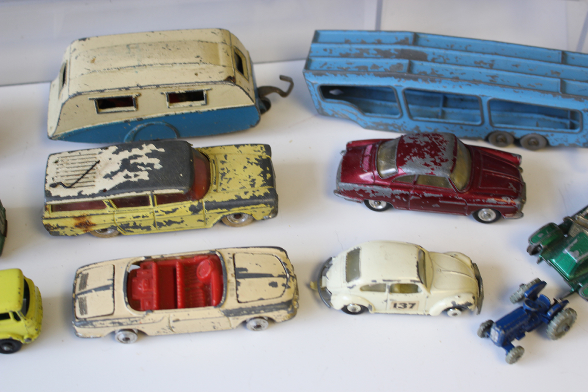 A small collection of Dinky Toys and Supertoys army vehicles, including a No. 651 Centurion tank and - Image 5 of 5