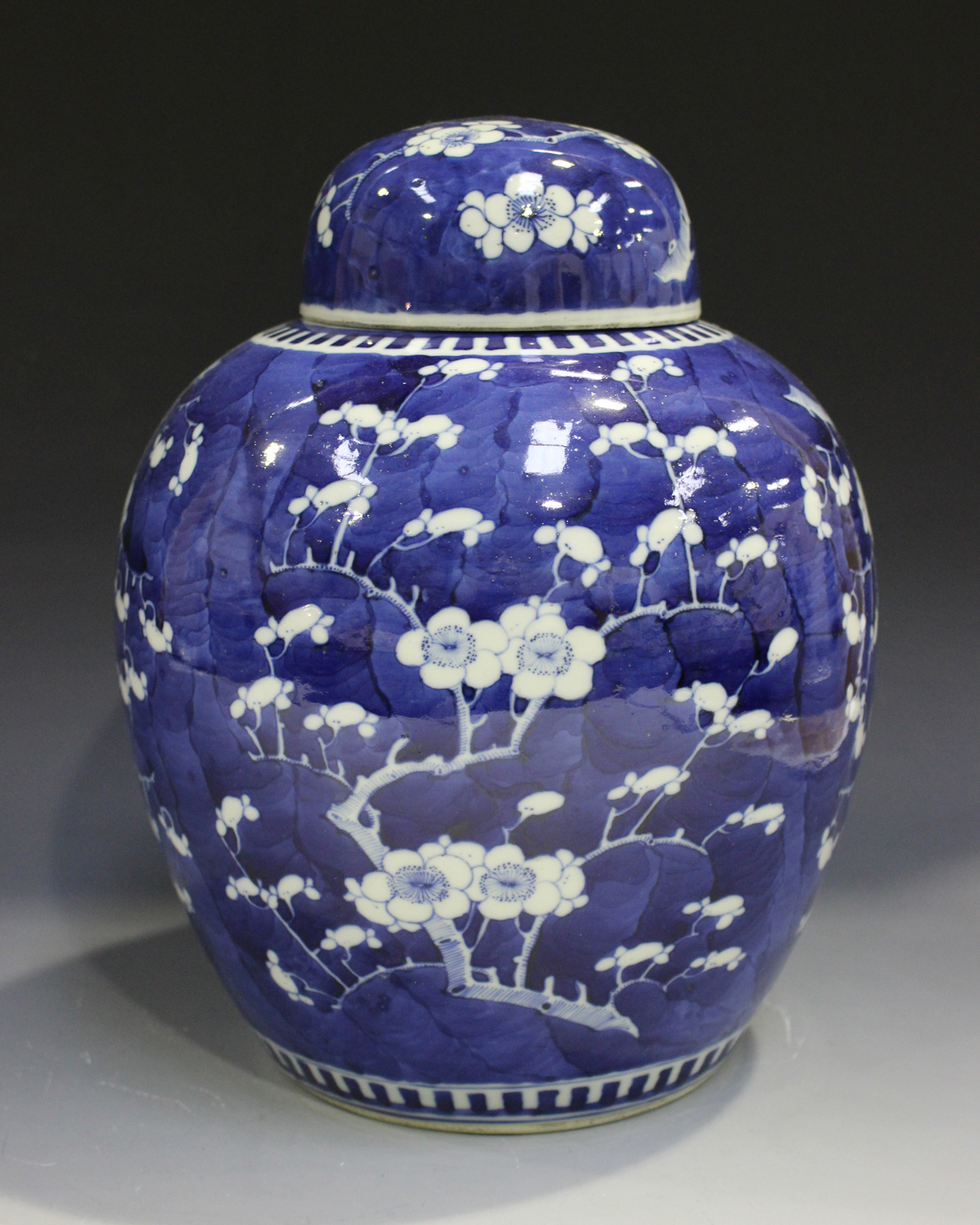 A Chinese blue and white porcelain ginger jar and cover, mark of Kangxi but late 19th century, - Image 7 of 7