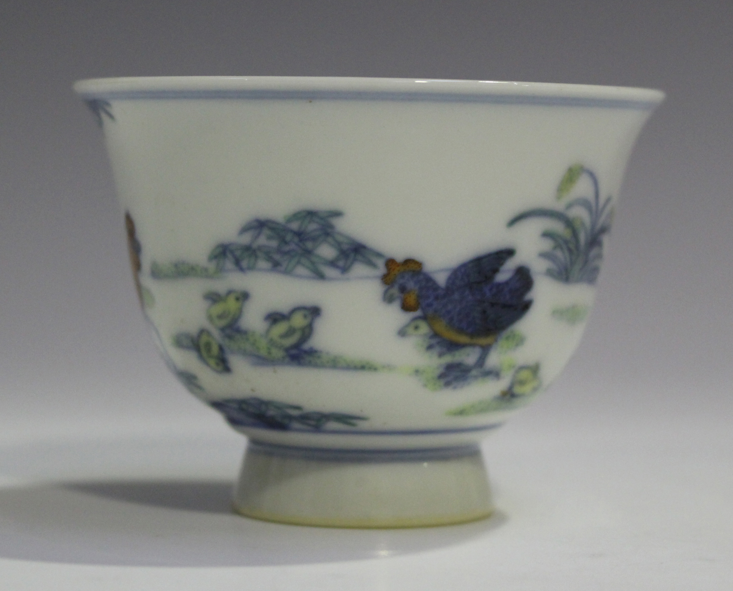 A Chinese doucai porcelain footed cup, mark of Yongzheng but modern, the exterior painted with a - Image 6 of 6