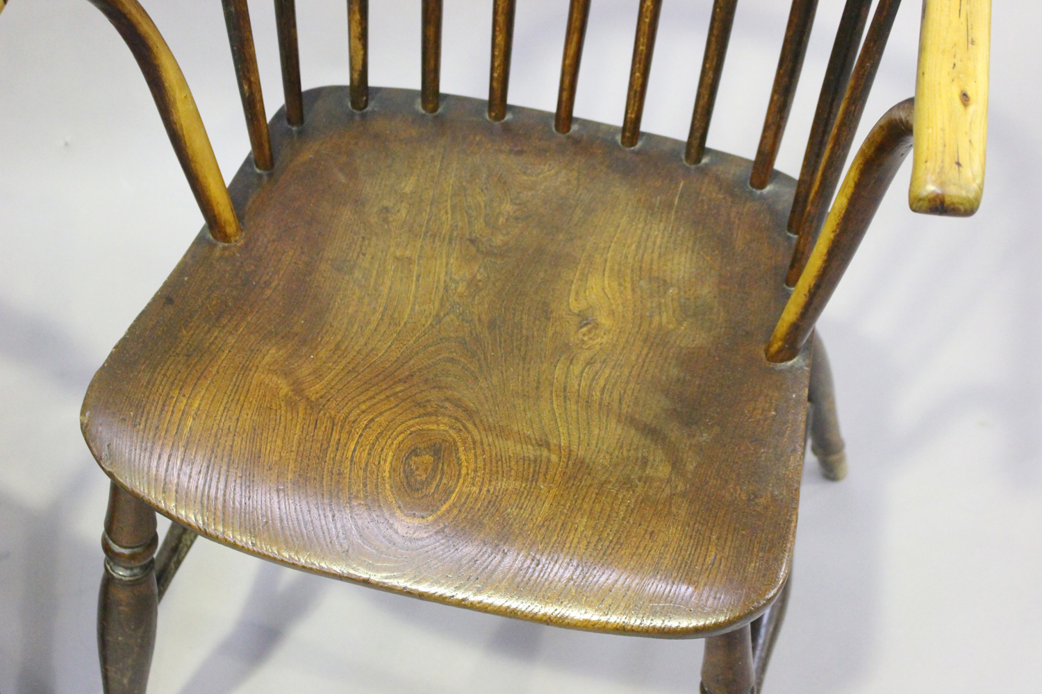 A 19th century ash and elm stick and hoop back Windsor elbow chair, on turned legs, height 82cm, - Image 5 of 5