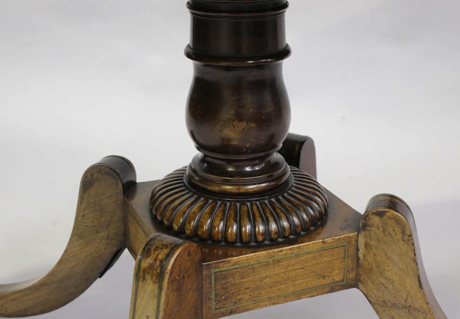 A Regency mahogany and brass inlaid sofa table with ebony stringing and oak-lined drawers, height - Image 2 of 4