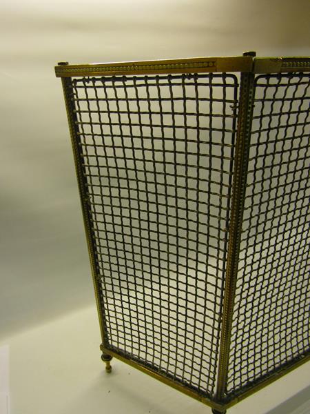 A 19c brass framed folding spark guard. 74cms w open x 42cms h. - Image 2 of 2