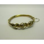 A 9ct gold Seed Pearl set bracelet - 7g.