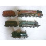 Hornby OO-gauge - Duchess of Sutherland 4-6-2 locomotive and tender,