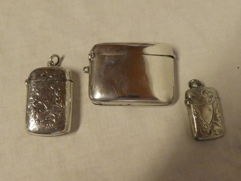 A George V silver rectangular concave vesta case,