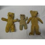Three various old plush teddy bears (af)