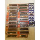 Lima OO gauge - selection of boxed items (boxes poor) including MWG Western Pioneer locomotive,
