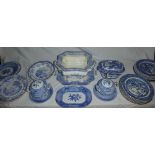 A selection of various 19th Century and later blue & white circular dinner and tea plates,