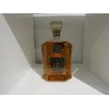Canadian Club Classic 12 years Old blended Whisky, Hiram Walker & Sons Ltd, 1970's bottling,