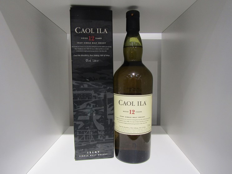 Caol Ila 12 years Old Islay Single Highland Malt Whisky,