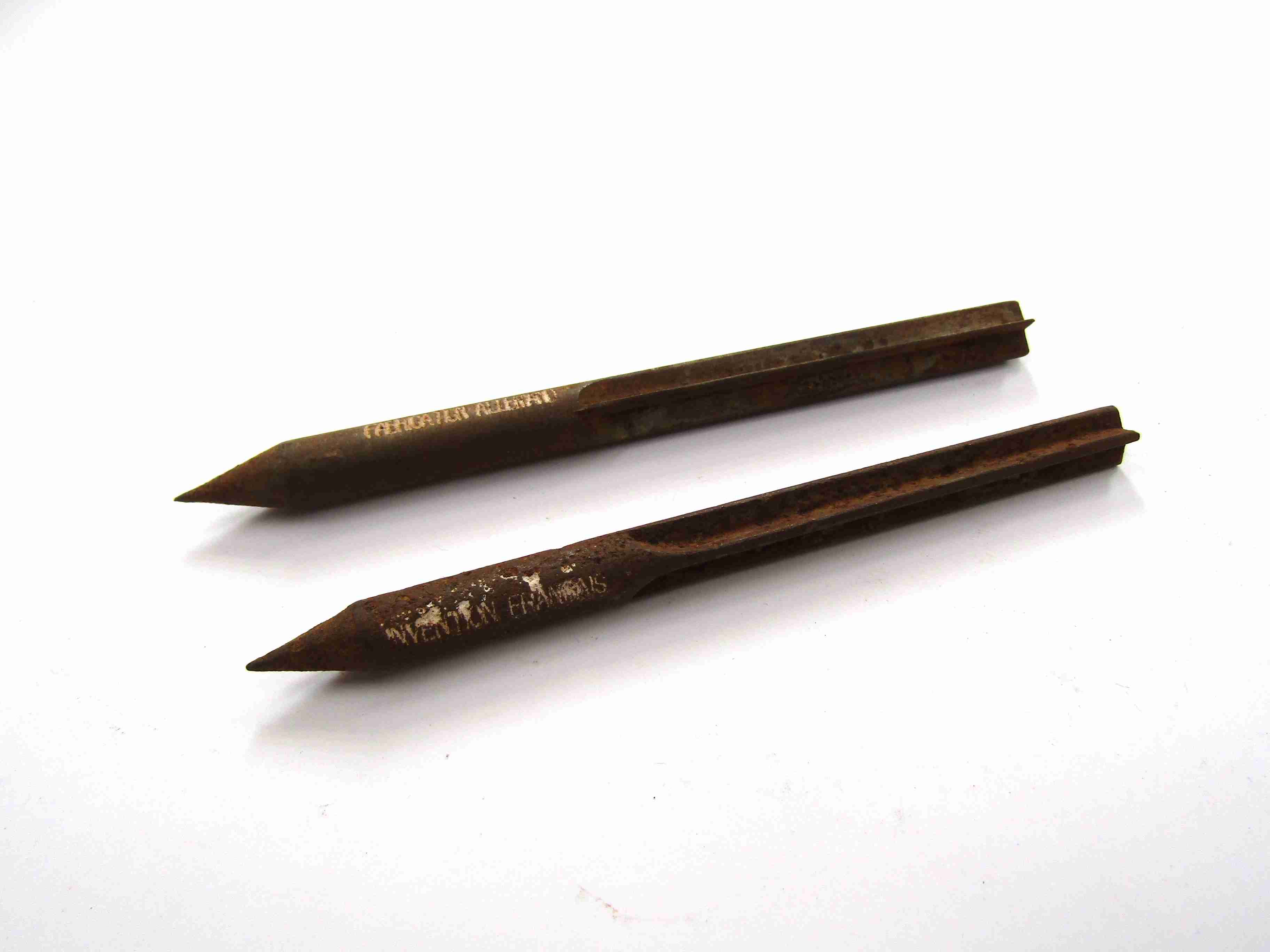 Two reproduction Flechete darts