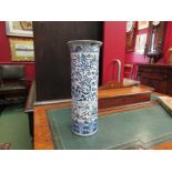 A late 19th/early 20th Century Chinese blue and white porcelain cylindrical vase,