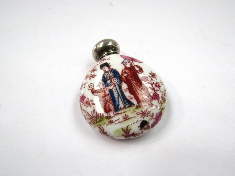 A porcelain scent / snuff bottle with silver (hallmarked) screw top, - Image 2 of 2