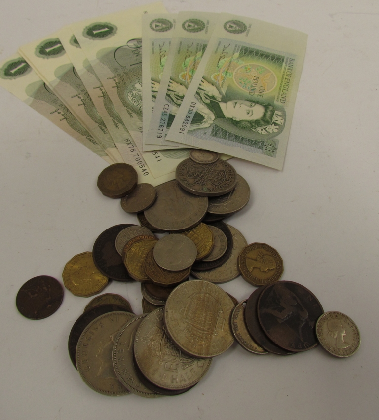 Various coinage including 1955 silver sixpence,