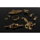 A 9ct gold bracelet a/f, 9ct gold ring, a 9ct gold bi-plane charm and two other brooches, 11.