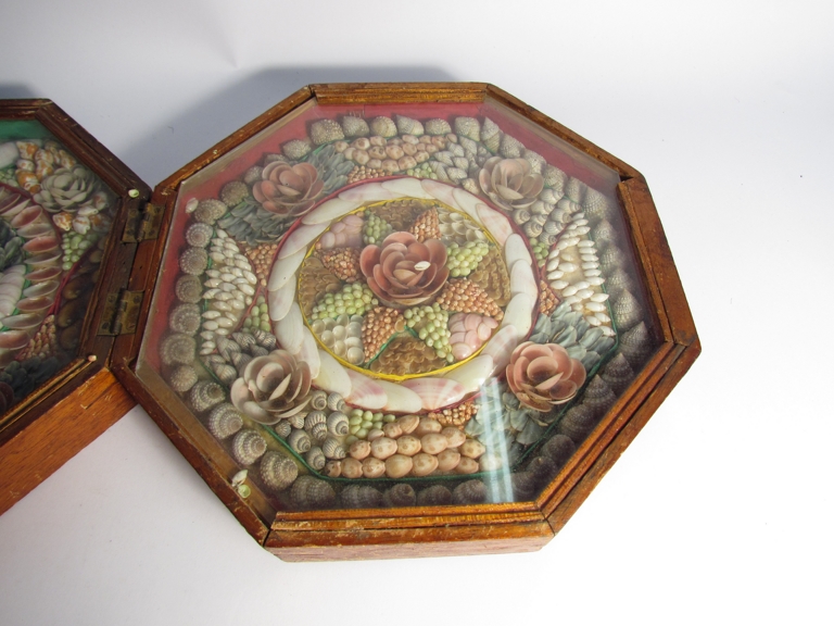 A Victorian mahogany framed Sailors Valentine the hexagonal box opening to reveal two shell - Image 3 of 5