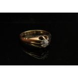 An 18ct gold diamond ring, .25ct diamond in open claw setting. Size O, 3.