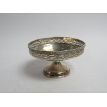 A Mappin & Webb silver pedestal dish with pierced boarder, Sheffield 1923, slight dents,