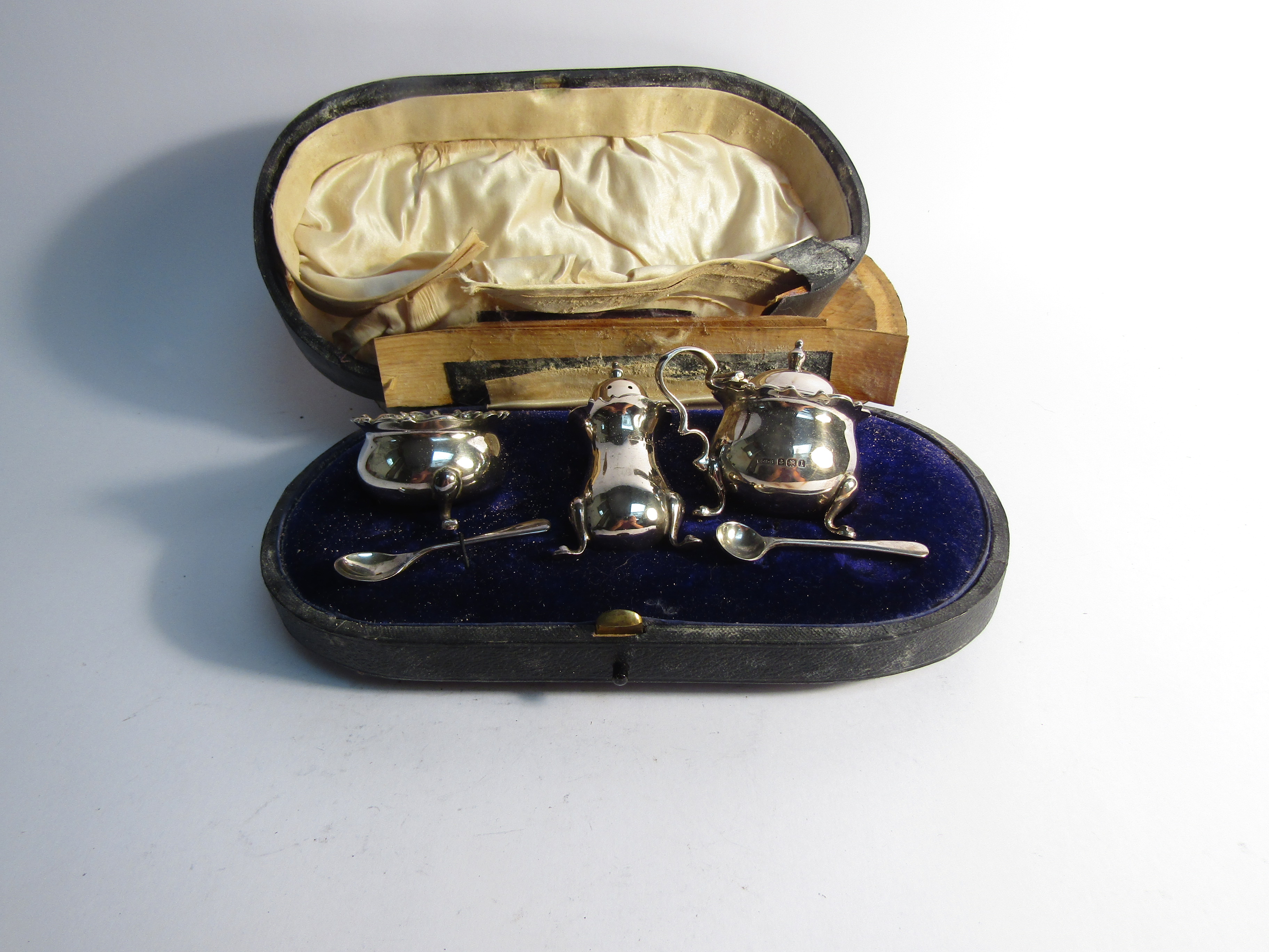 An E S Barnsley & Co 3 piece silver cruet set, box a/f,