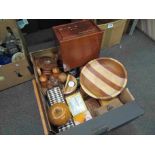Mixed wooden boxes,