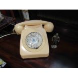A 1970's cream dial telephone