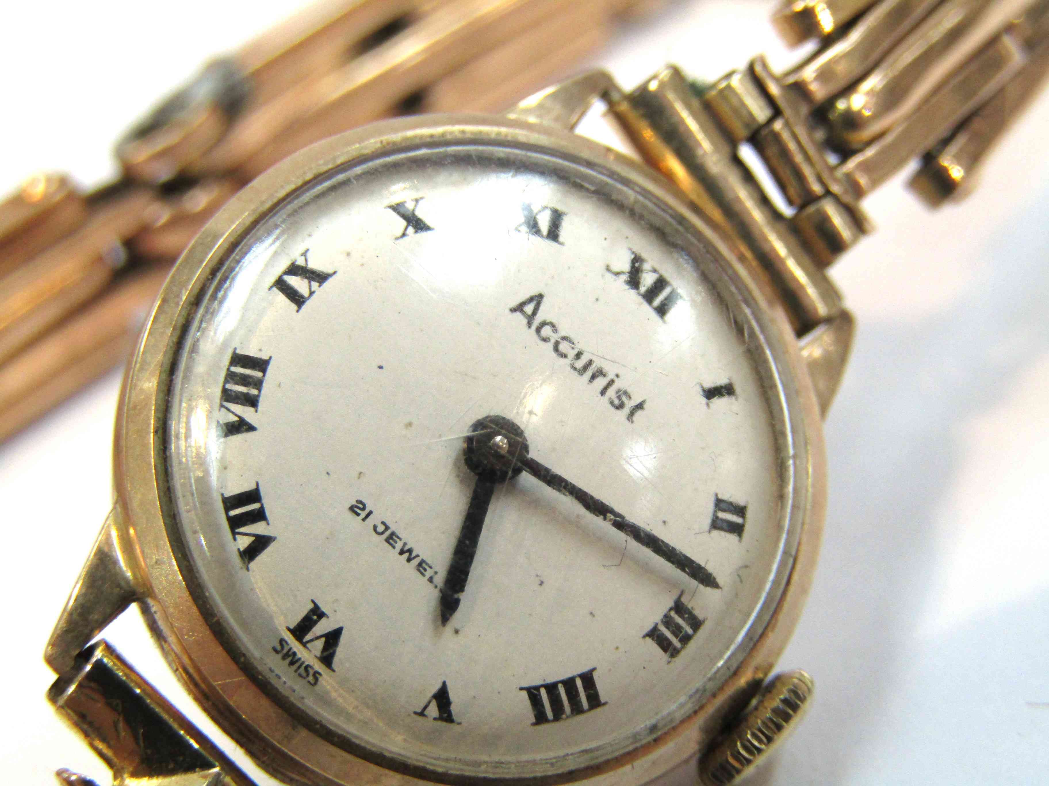 A lady's Accurist 9ct gold cased wristwatch with 15ct gold bracelet, solder repairs to bracelet, - Image 2 of 4