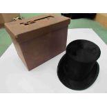 A boxed top hat