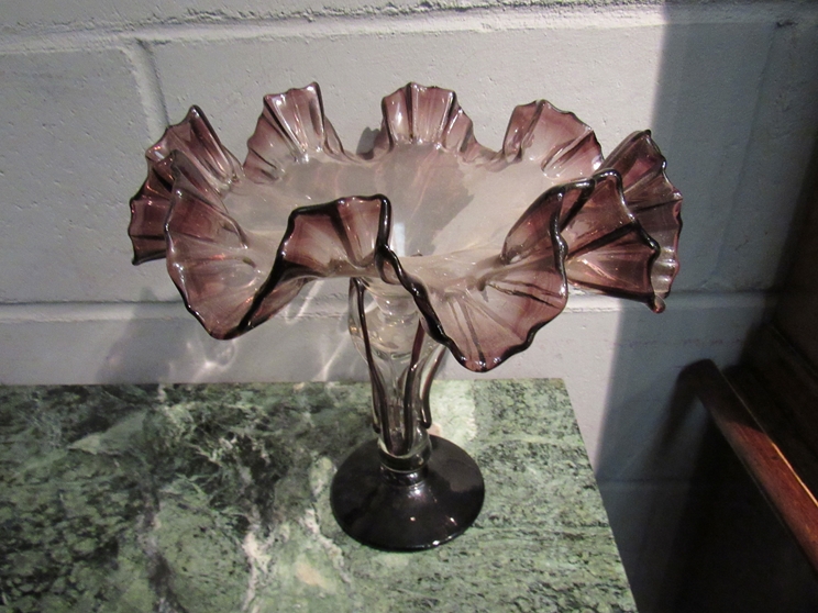 A glass centre bowl, frilled edge,