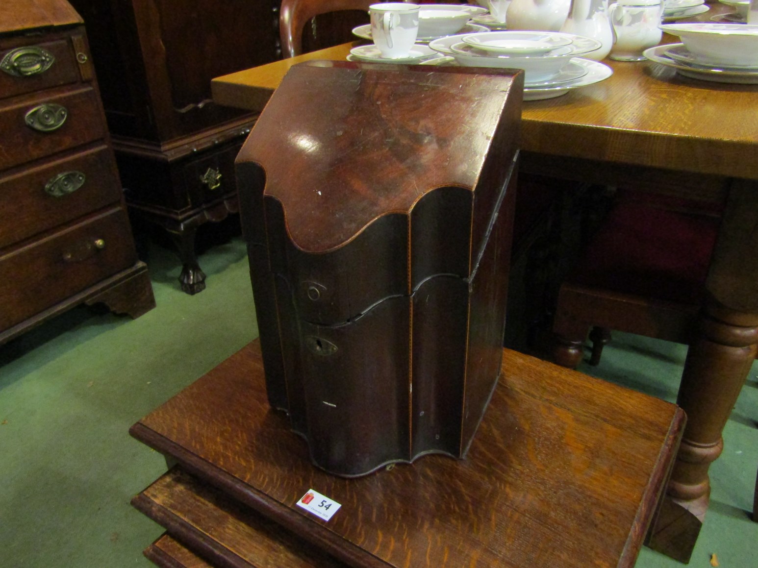 A Georgian mahogany knife box with original interior,