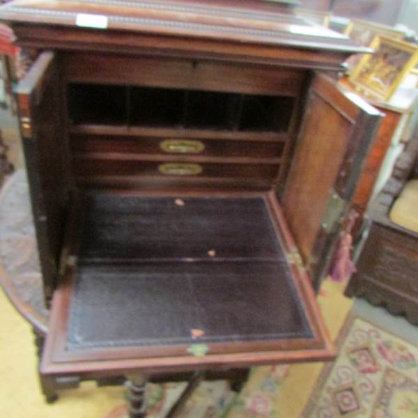 A magnificent 19th century writing cabinet. - Image 7 of 7
