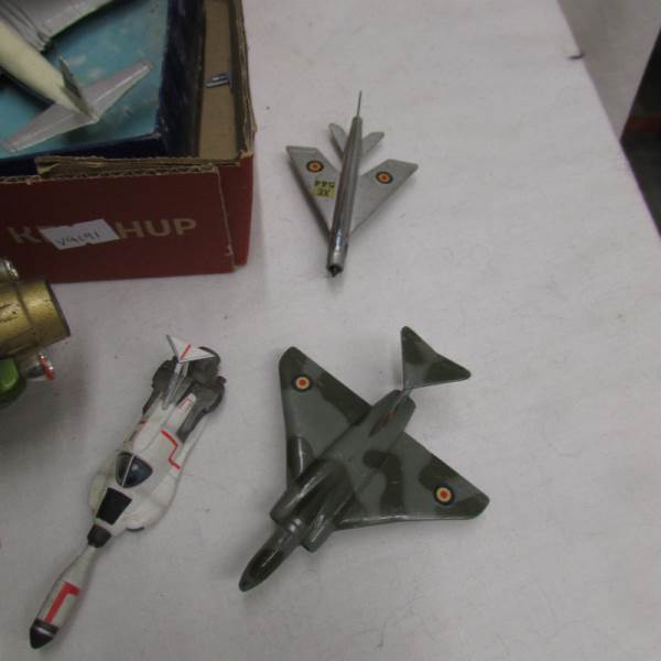 A boxed Dinky 999 Comet airliner and other aircraft. - Image 3 of 4