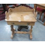 A Victorian pine washstand ****Condition report**** 70cm tall to table top 62cm