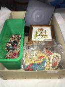 A quantity of costume jewellery